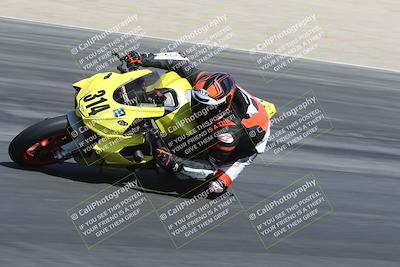 media/Apr-18-2025-CVMA Friday Practice (Fri) [[88baa45499]]/Racer 3/Session 3 (Turn 6 Inside)/